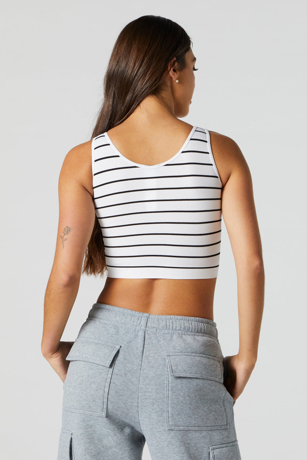 Seamless Striped Scoop Neck Cropped Tank Seamless Striped Scoop Neck Cropped Tank 3