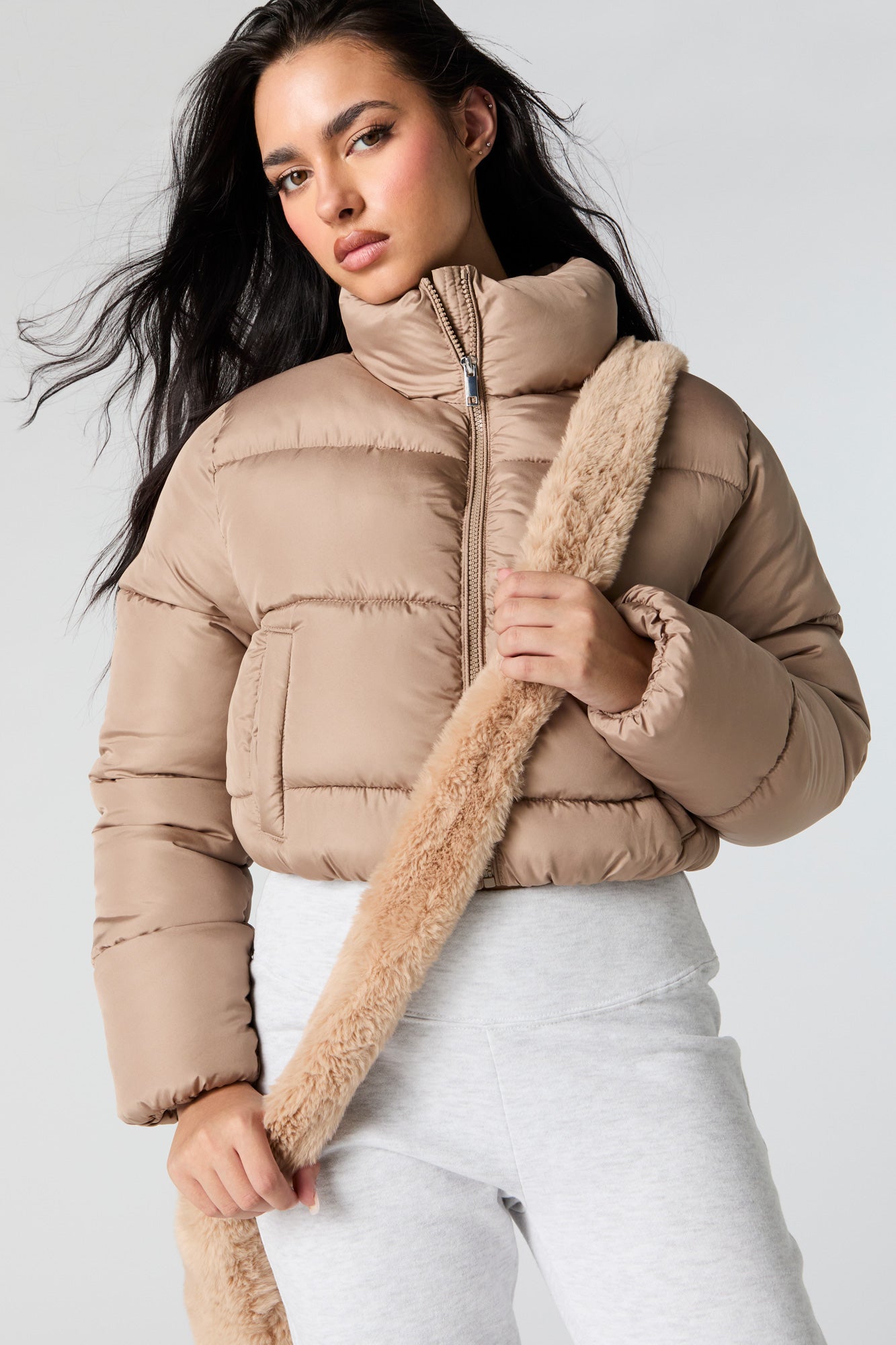 Beige puffer jacket cropped online