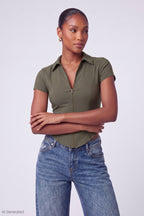 Collared Zip-Up Short Sleeve Top