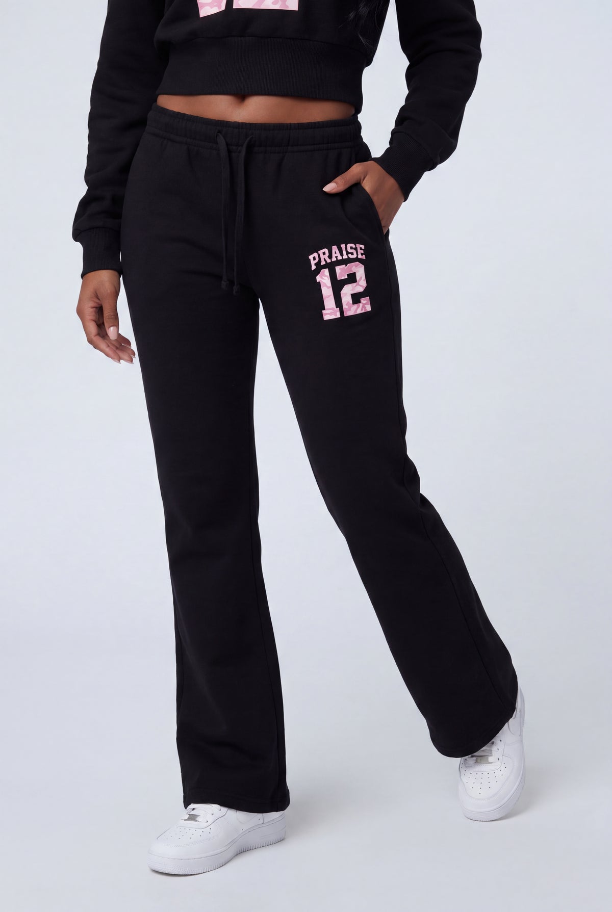 Alt View 2. Fleece Graphic Flare Sweatpant - Black