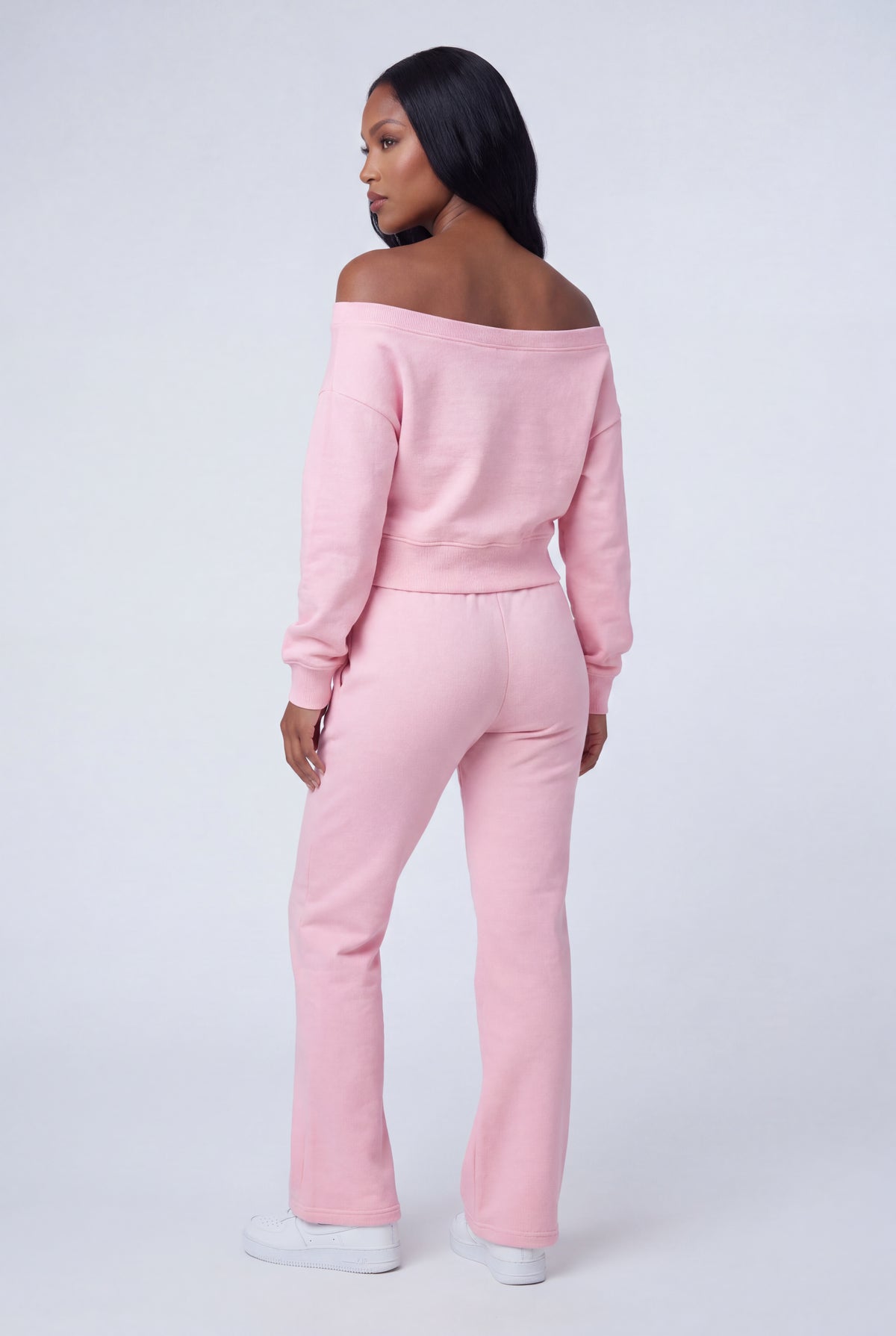 Alt View 3. Fleece Graphic Flare Sweatpant - Light Pink