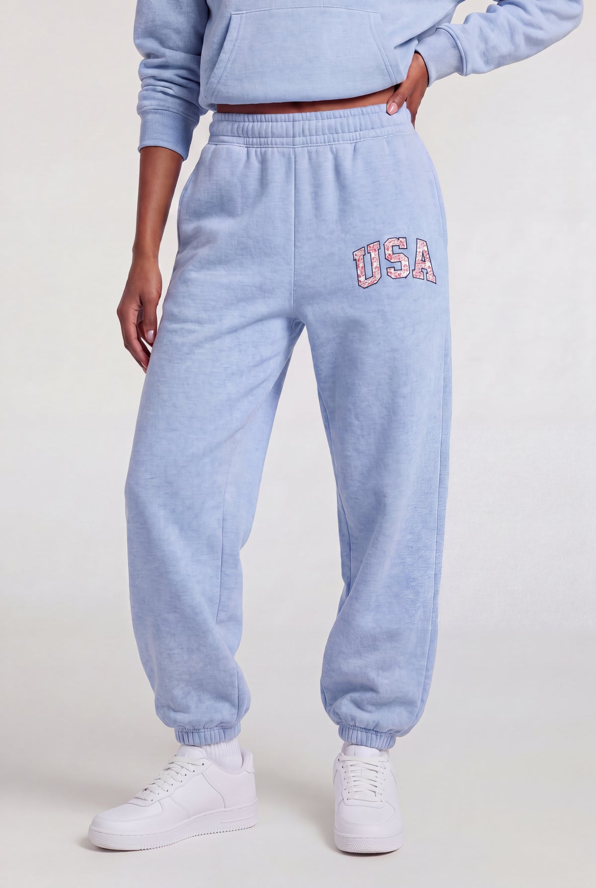 Alt View 3. Fleece Graphic Jogger - Baby Blue