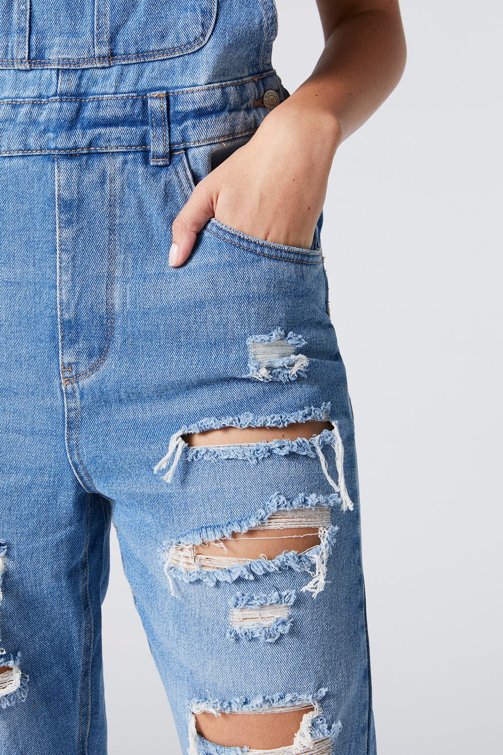 Zara - Jeans with Adjustable Interior Waistband and Front Button Closure. Front Patch Pockets. Frayed Hem. - Light Blue - Unisex