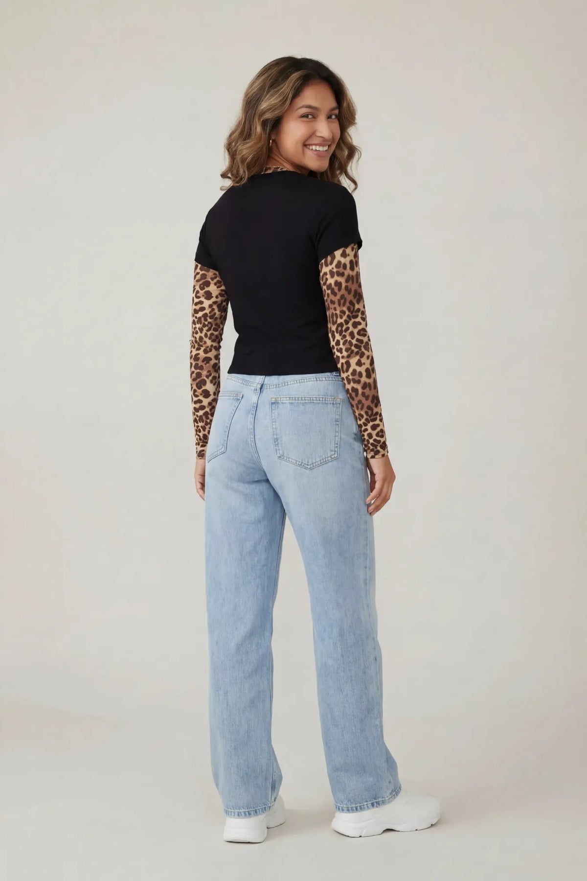 Alt View 3. Double Sleeve Graphic T-Shirt - Black