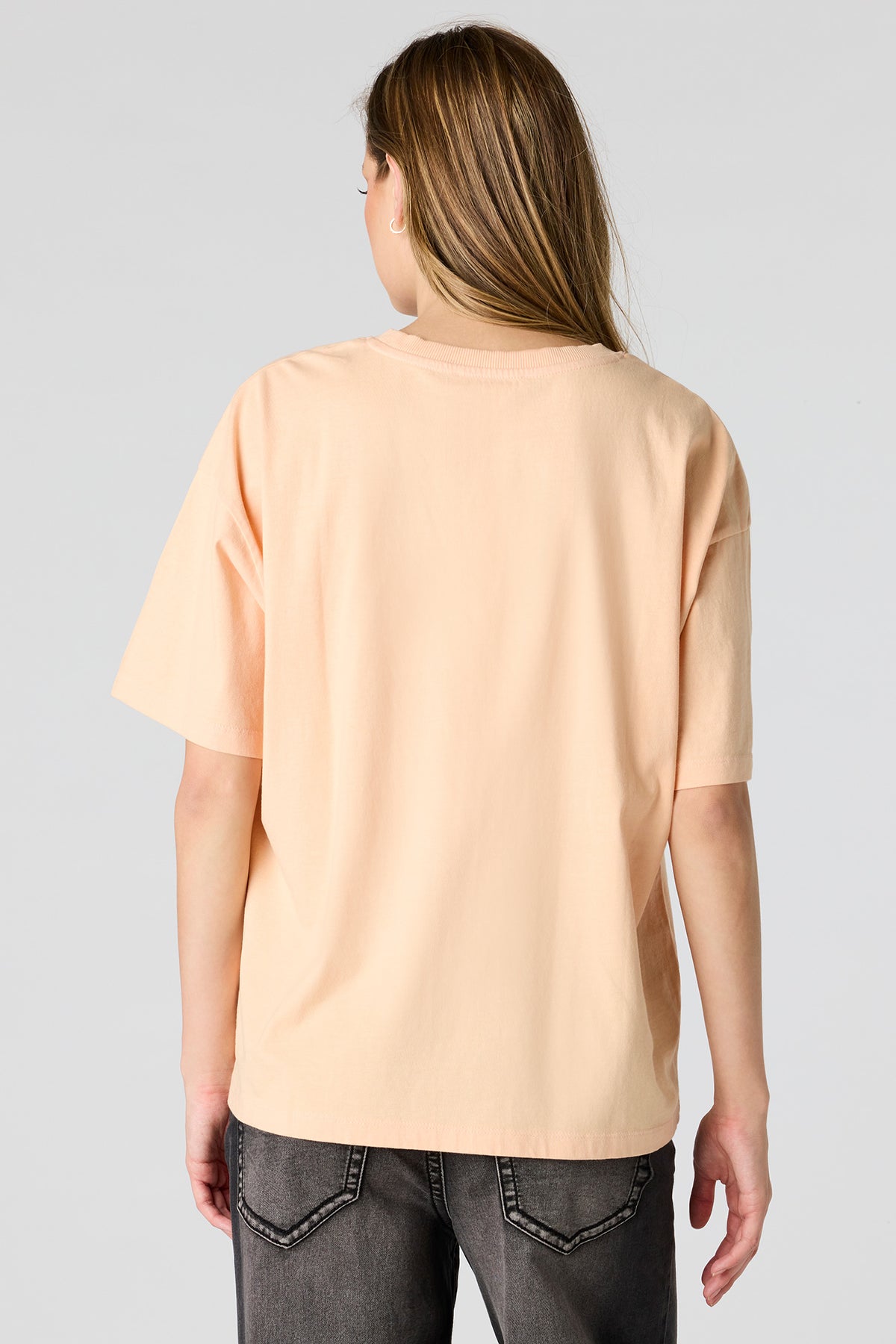 Alt View 2. Graphic Washed Boyfriend T-Shirt - Coral