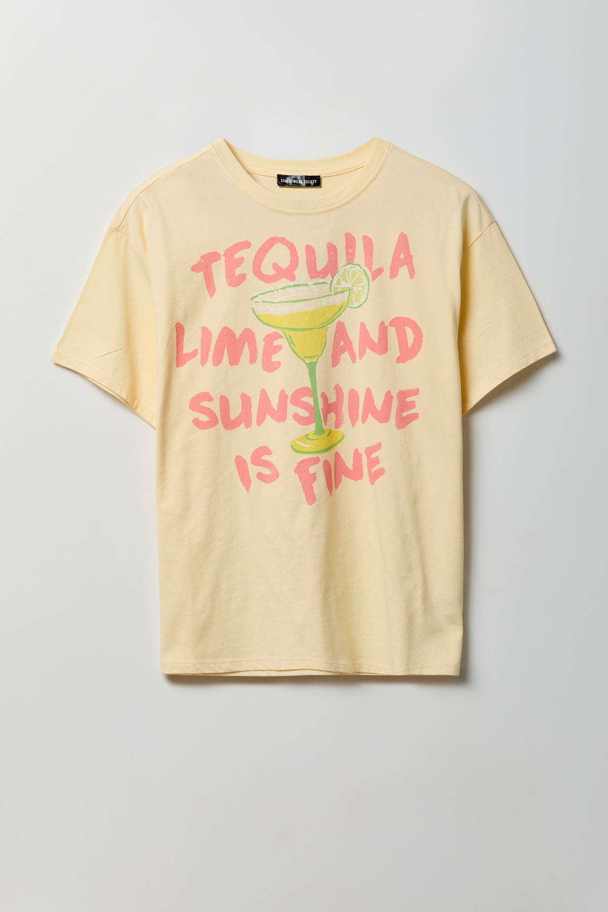Alt View 2. Cocktail Graphic Boyfriend T-Shirt - Yellow