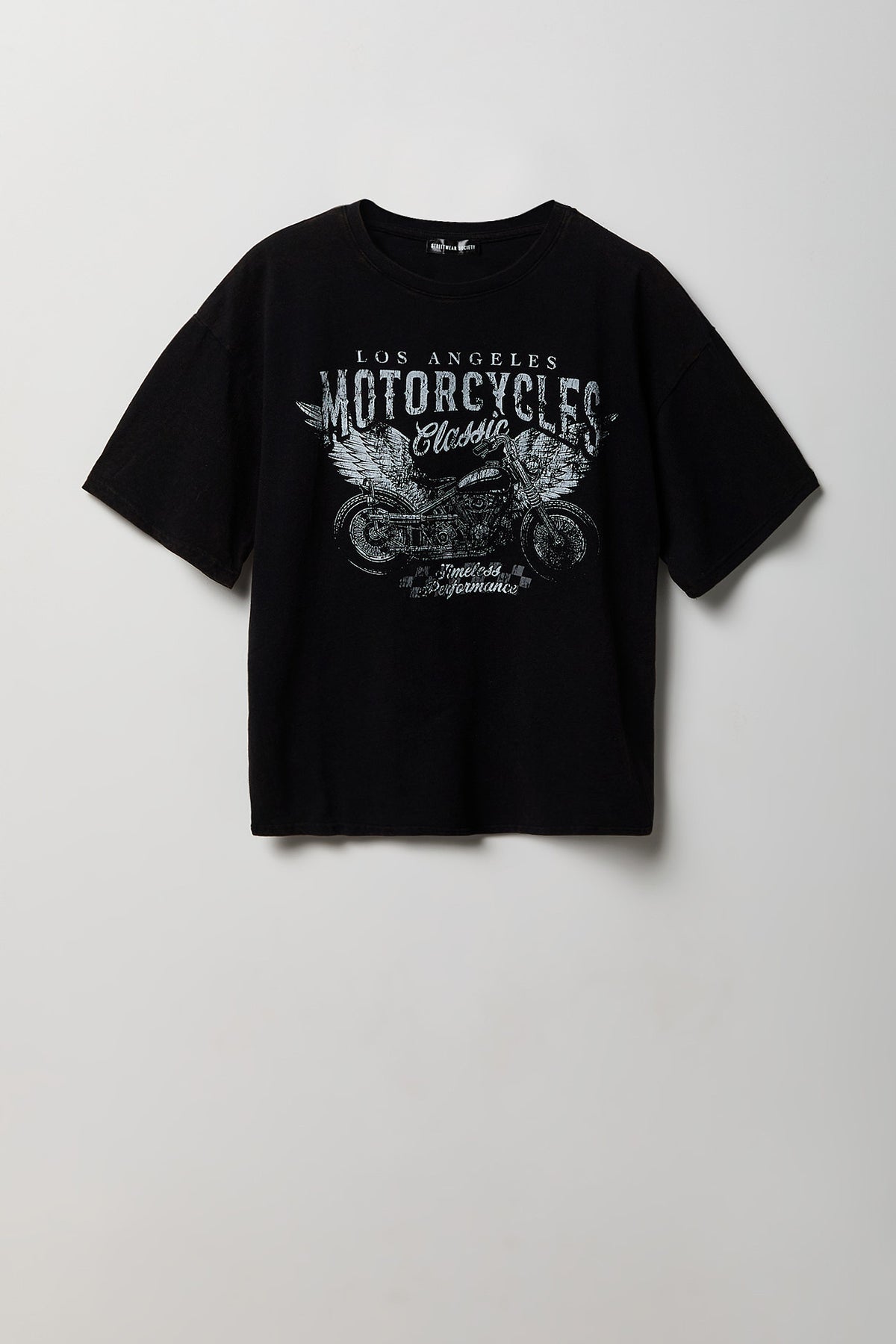 Alt View 4. Washed Graphic Boyfriend T-Shirt - Black