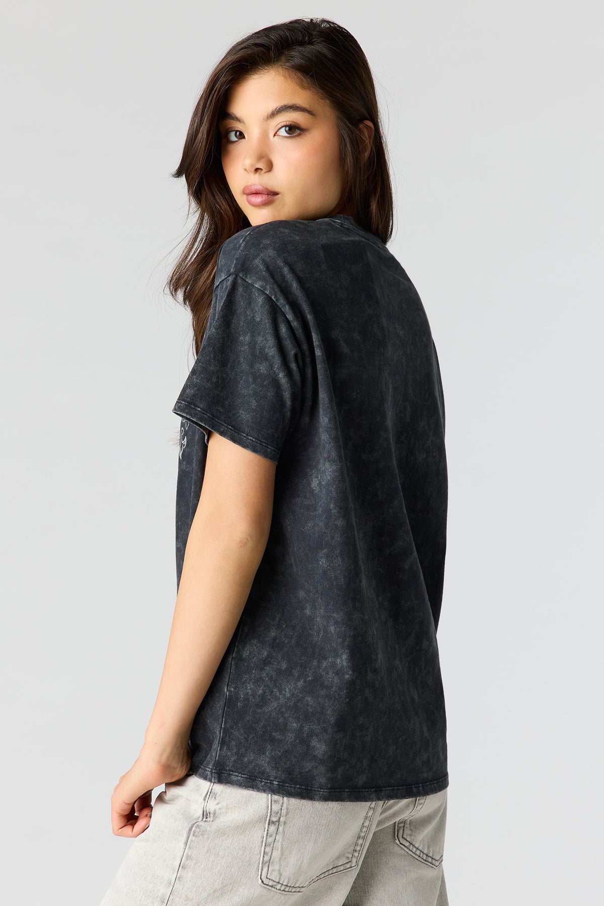 Alt View 2. Rhinestone Graphic Washed Boyfriend T-Shirt - Jet Black
