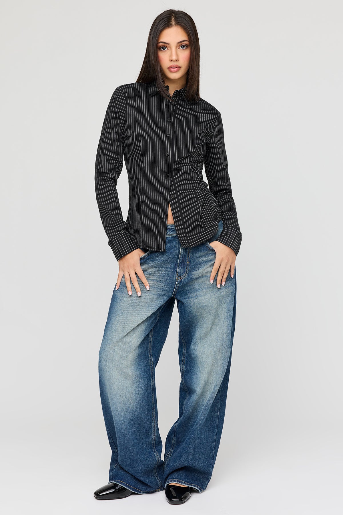 Alt View 3. Buttoned Long Sleeve Slim Fit Top - Black