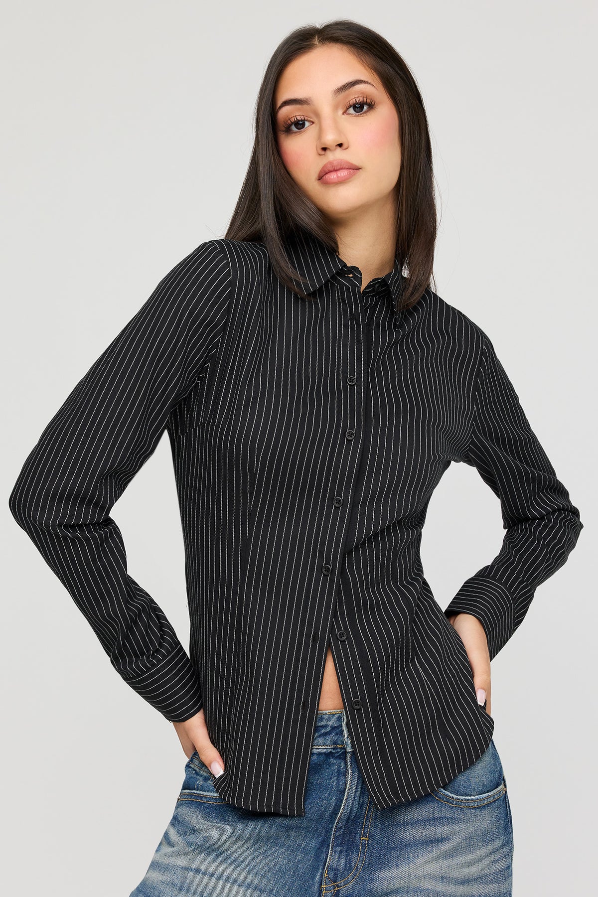 Buttoned Long Sleeve Slim Fit Top - Black