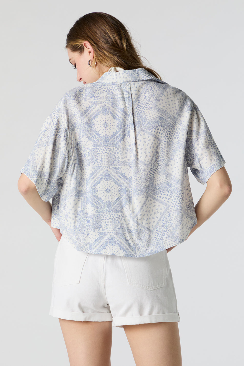 Paisley Print Cropped Button-Up Top Paisley Print Cropped Button-Up Top 2