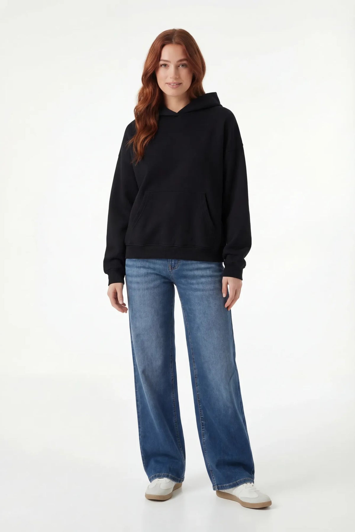 Alt View 3. Fleece Boxy Hoodie - Black