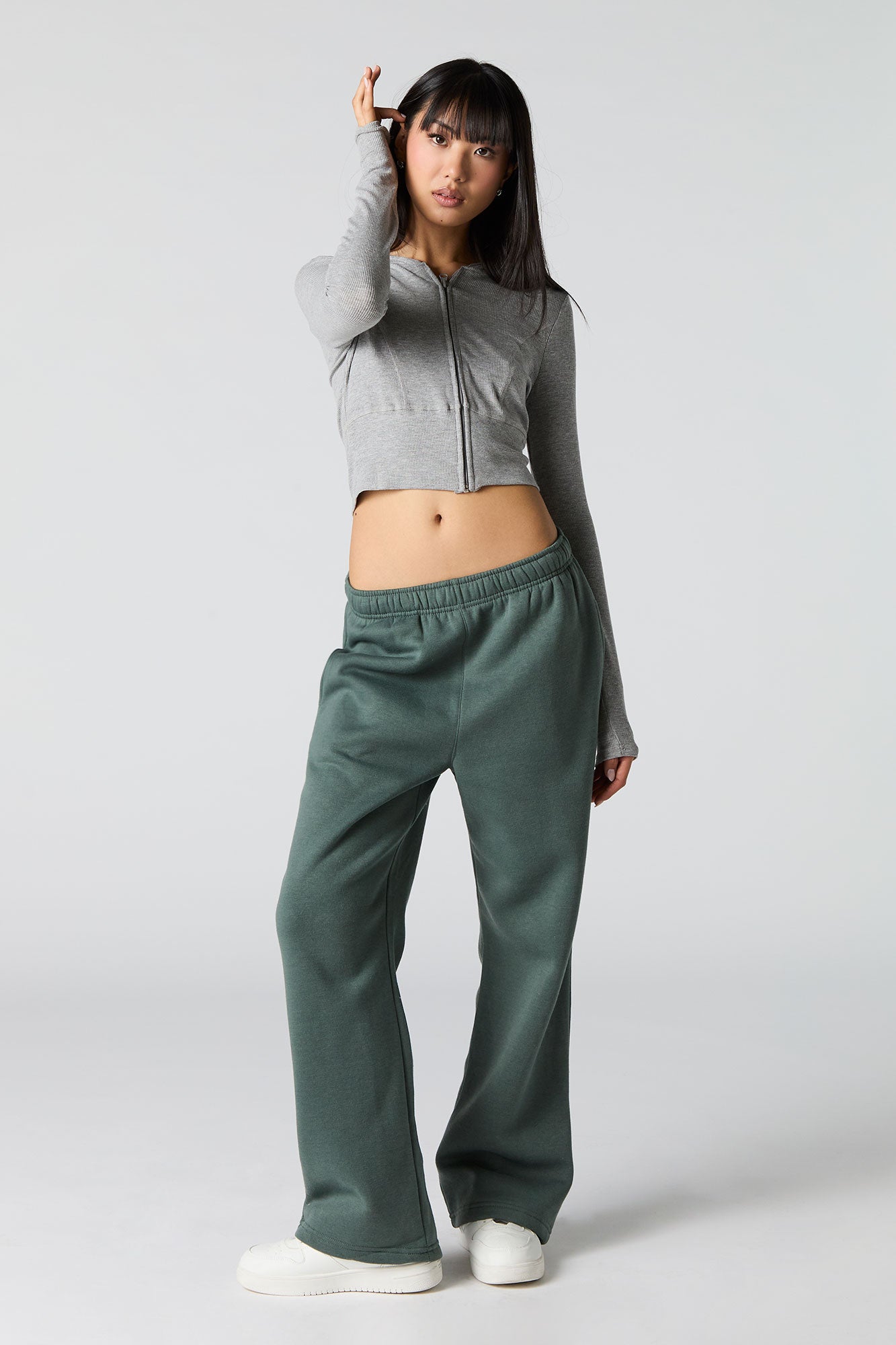 Solid Fleece Wide Leg Sweatpant