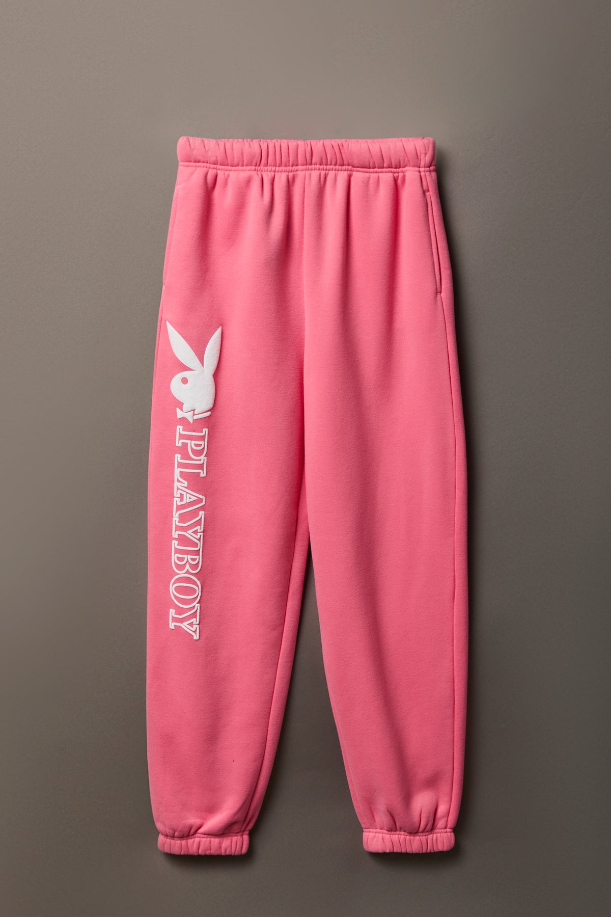 Alt View 3. Playboy Graphic Fleece Jogger - Pink