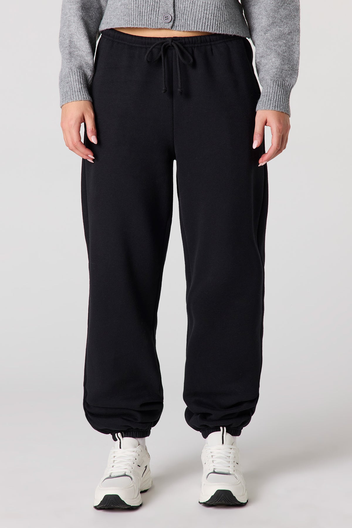 Alt View 2. Luxe Fleece Low Rise Jogger - Black