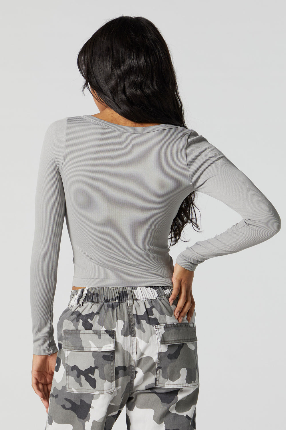 Seamless Ribbed Scoop Neck Long Sleeve Top Seamless Ribbed Scoop Neck Long Sleeve Top 2