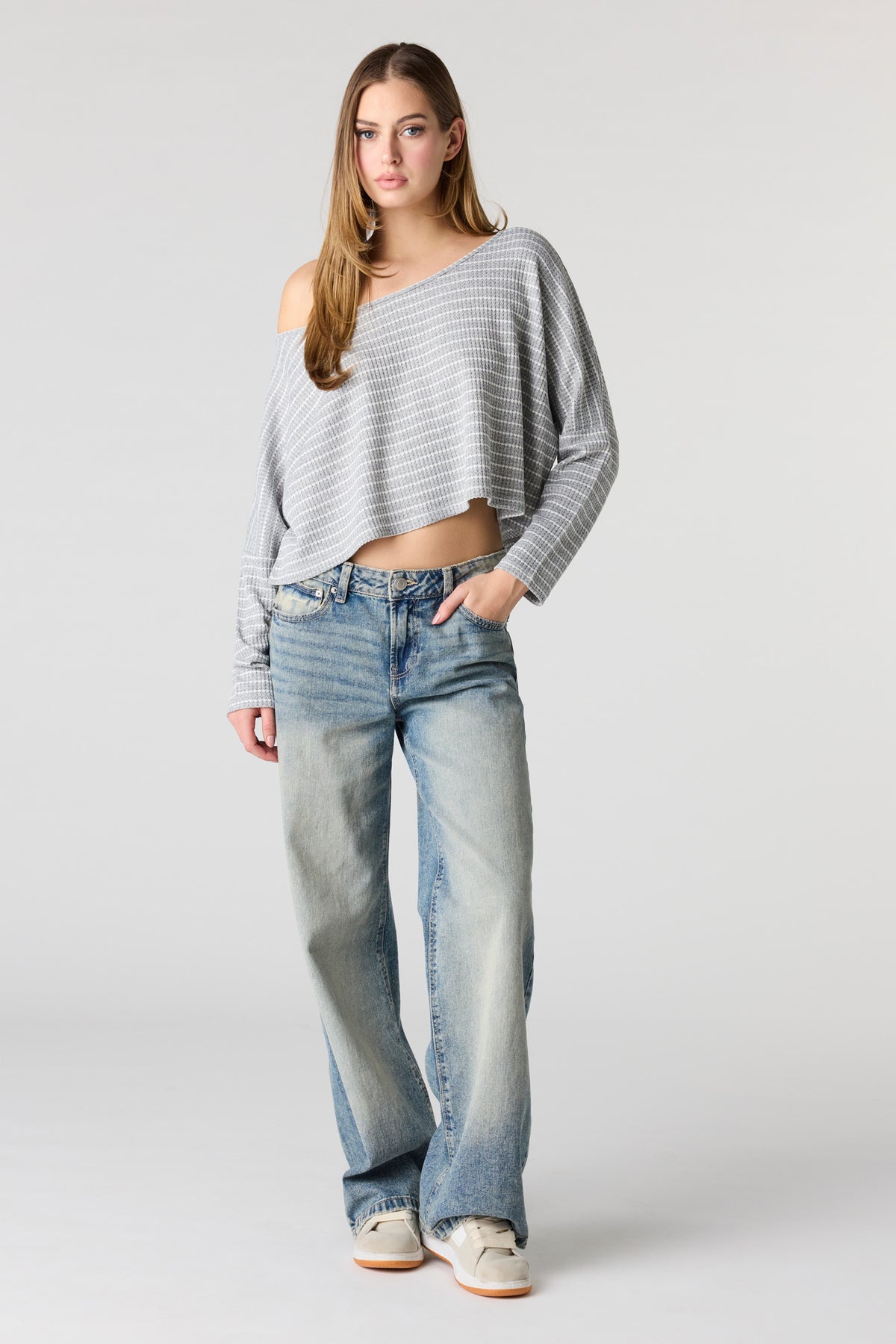 Alt View 3. Textured Striped Off Shoulder Long Sleeve Top - Heather Grey