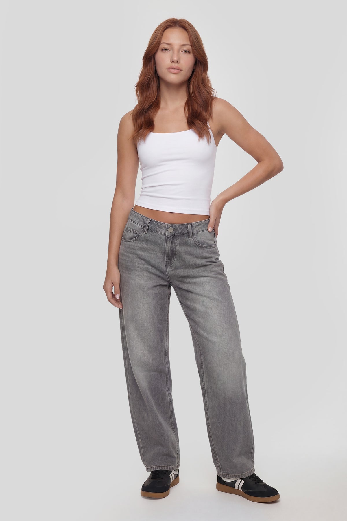 Low Rise Barrel Jean - Charcoal