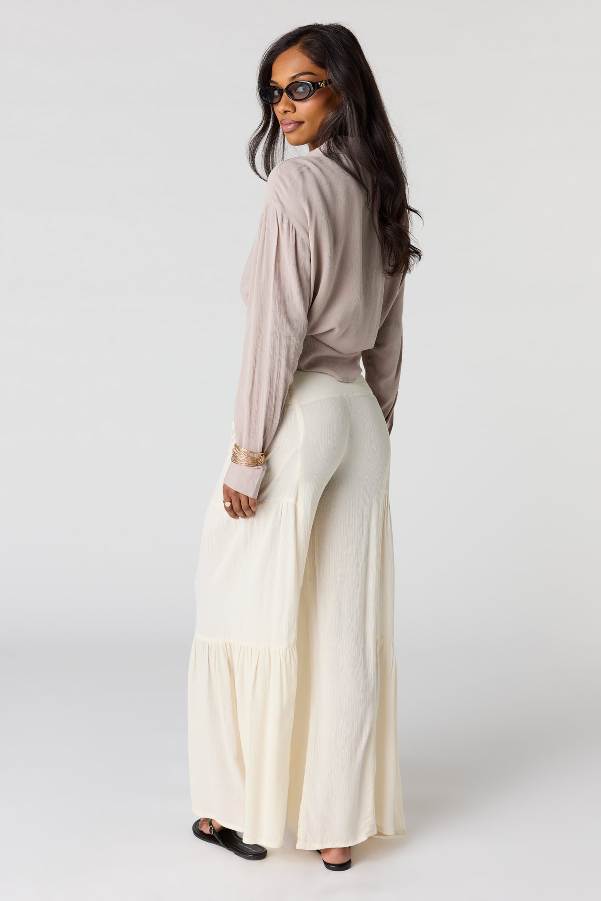 Alt View 3. Tie Waist Tiered Palazzo Pant - Ivory