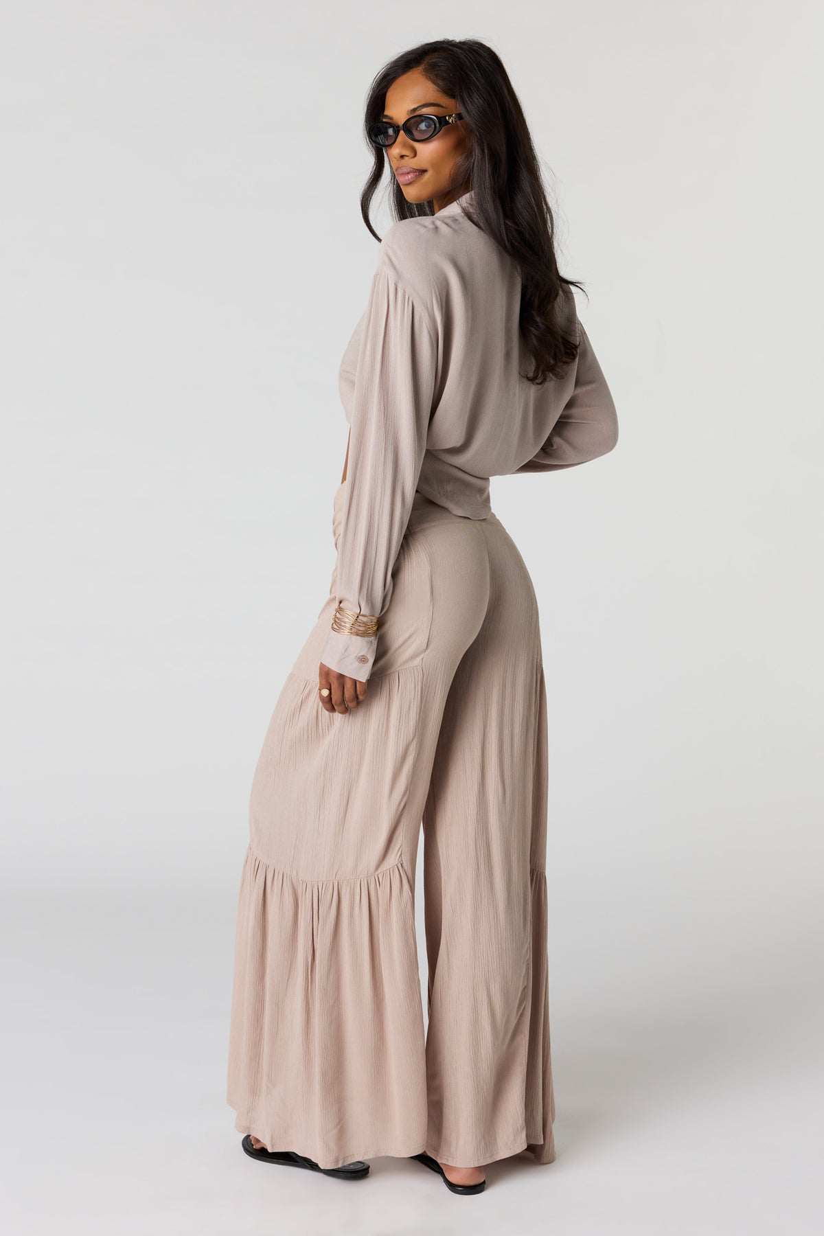 Alt View 3. Tie Waist Tiered Palazzo Pant - Taupe