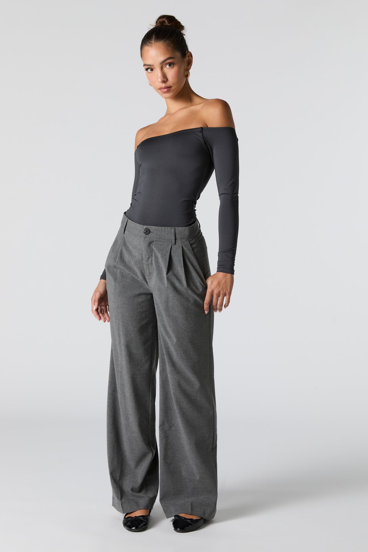 Pleated Wide Leg Dress Pant