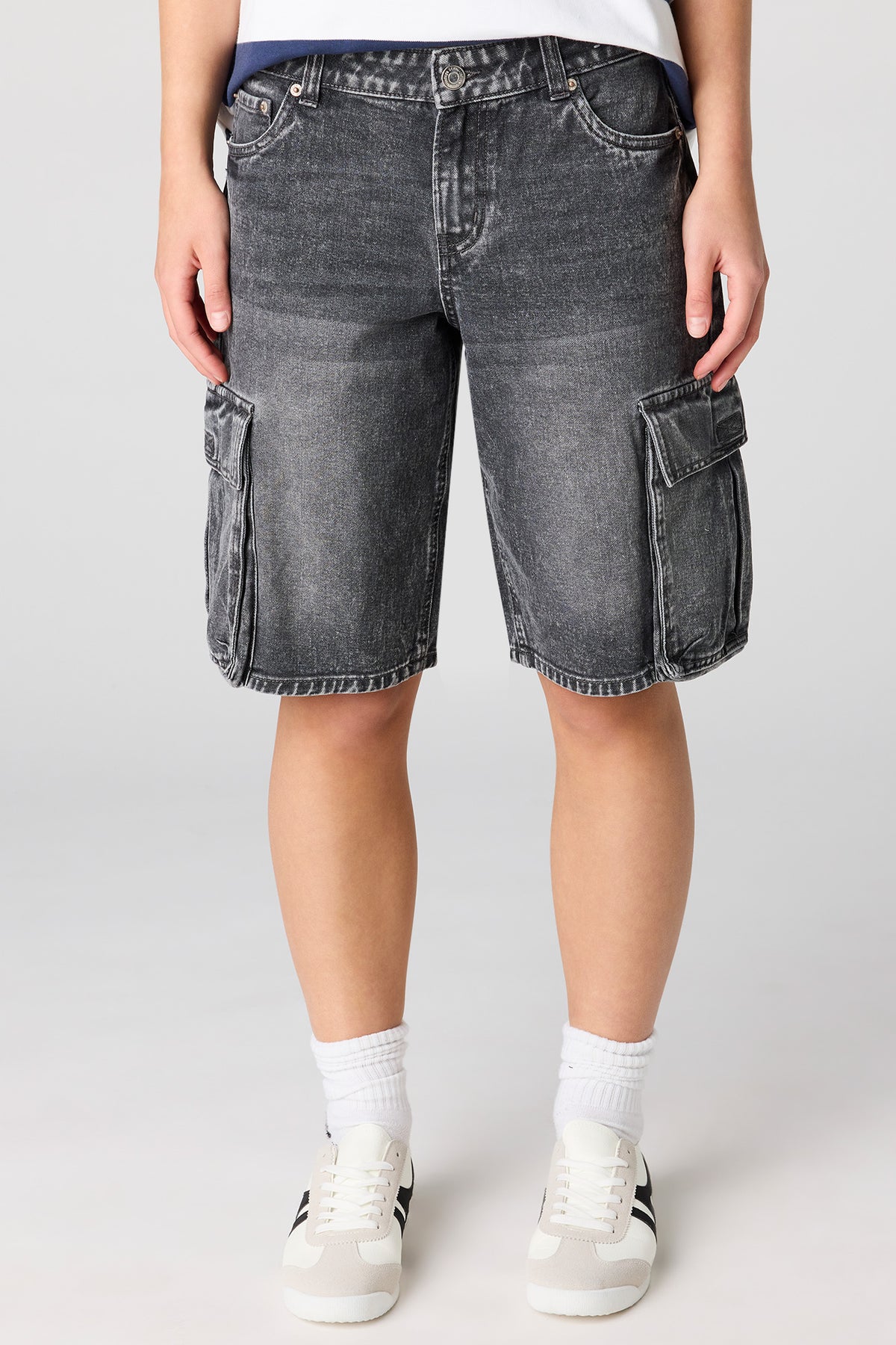 Alt View 2. Cargo Jort - Charcoal