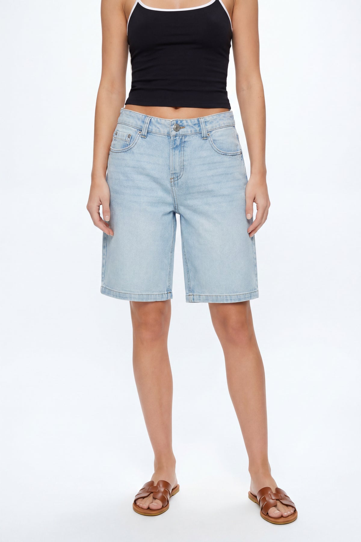 Alt View 3. 052039665304_38_2 - Light Denim Blue