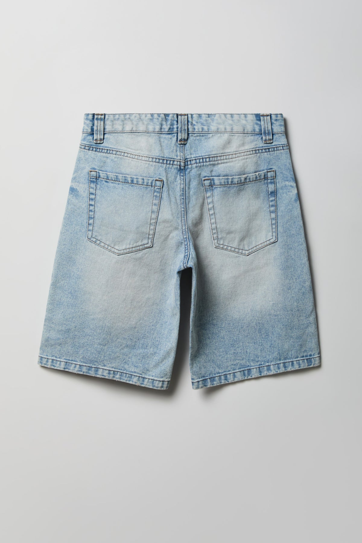 Alt View 5. Low Rise Light Jort 11" with Teddy Keychain - Light Denim Blue