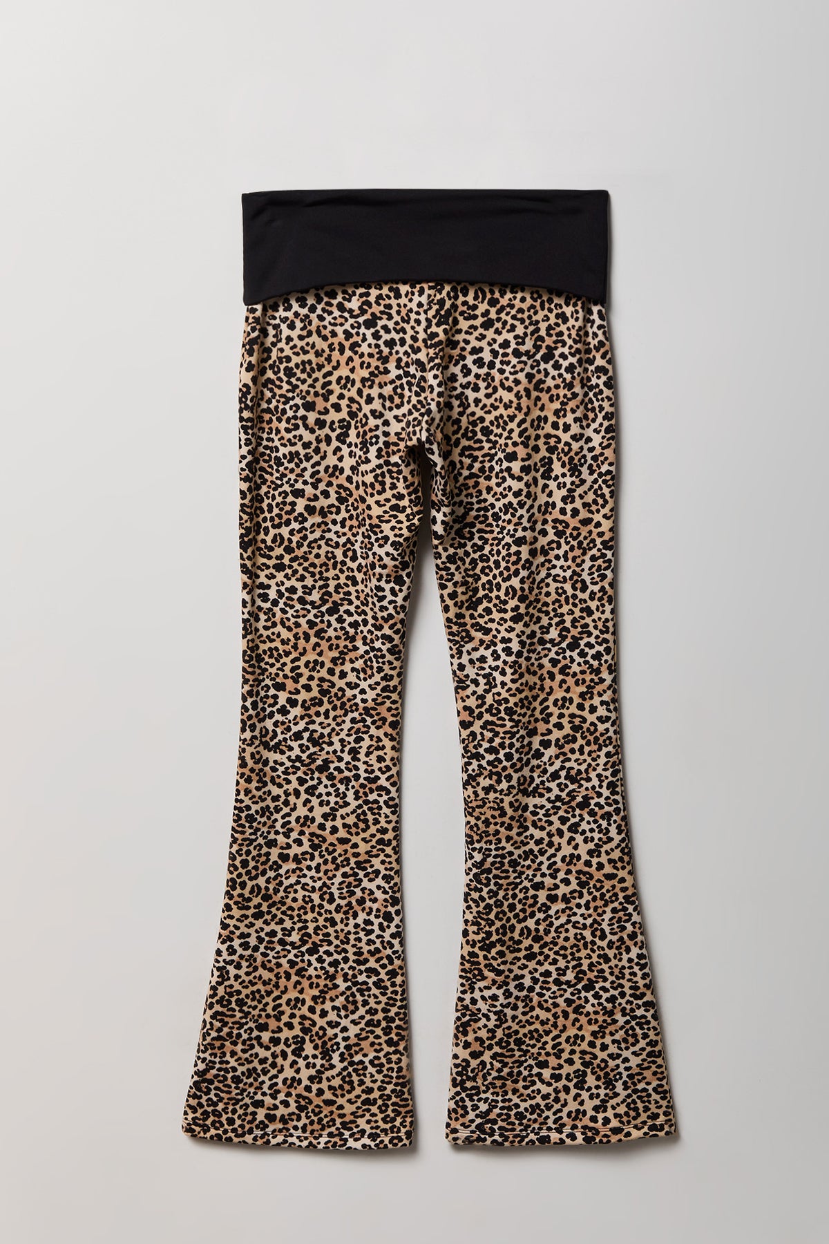 Alt View 2. Foldover Waist Flare Legging - Leopard