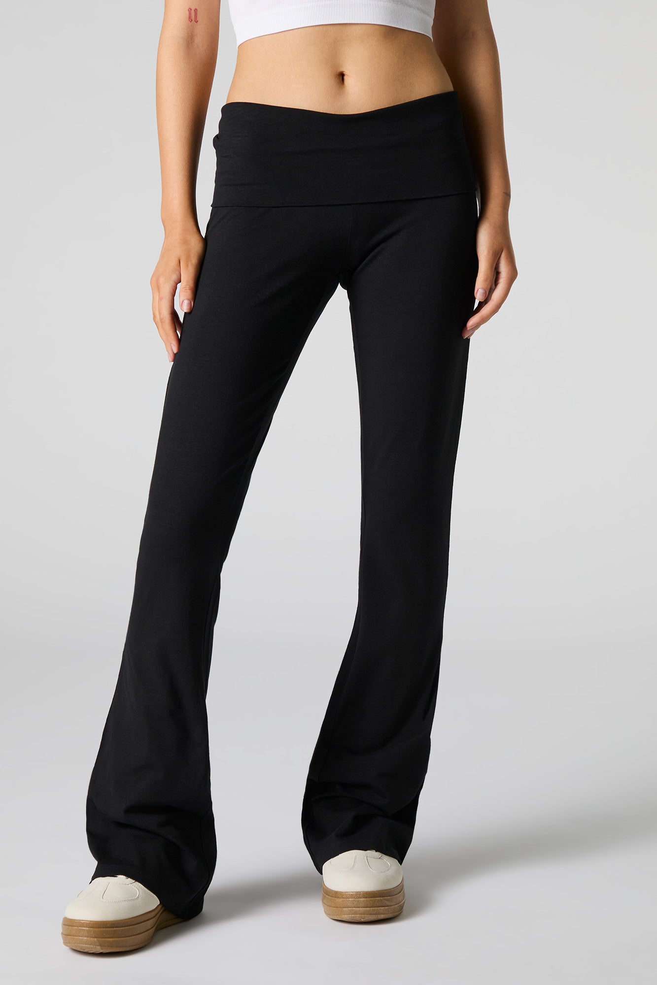Foldover Flare Pant – Charlotte Russe