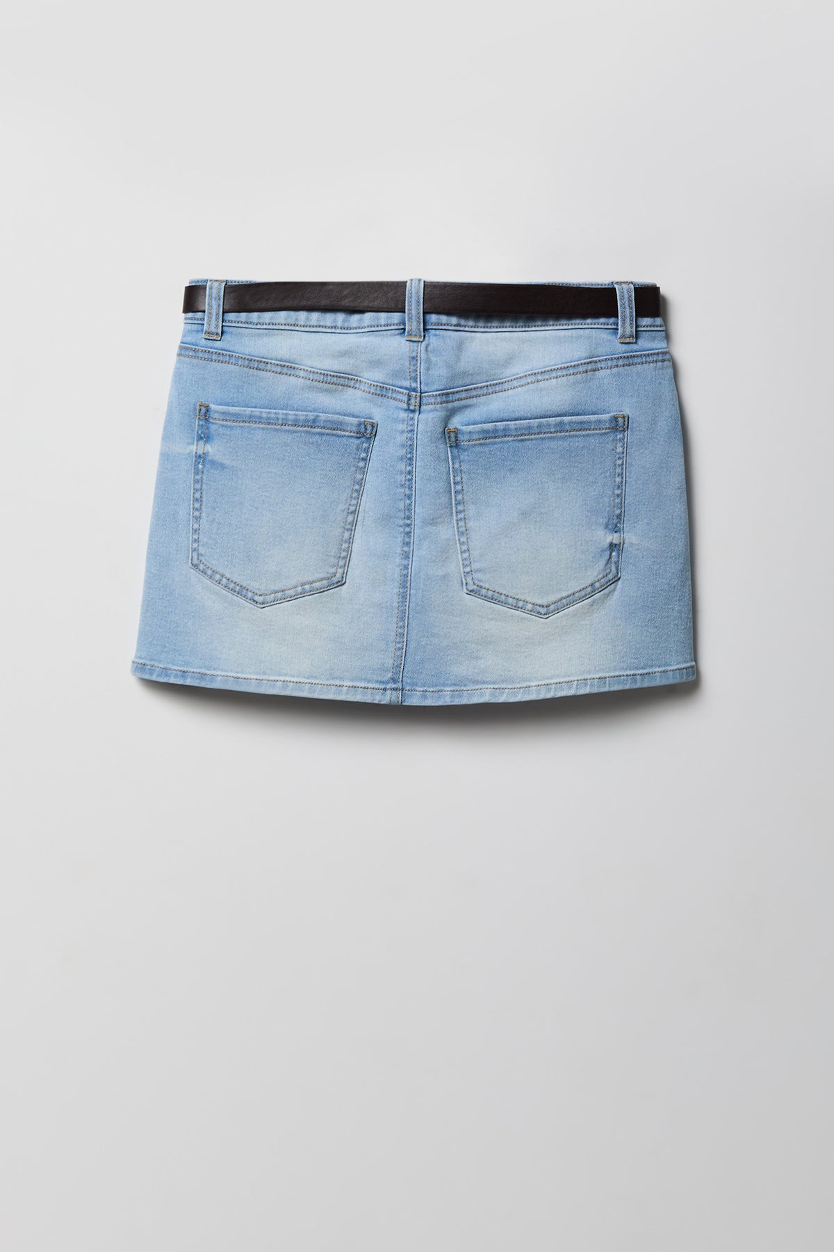 Alt View 5. Stretch Denim Belted Mini Skort - Light Denim Blue