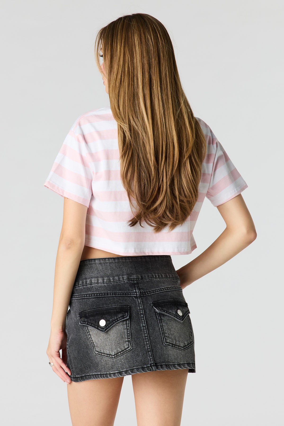 Alt View 2. Low Rise Denim Micro Skort - Black