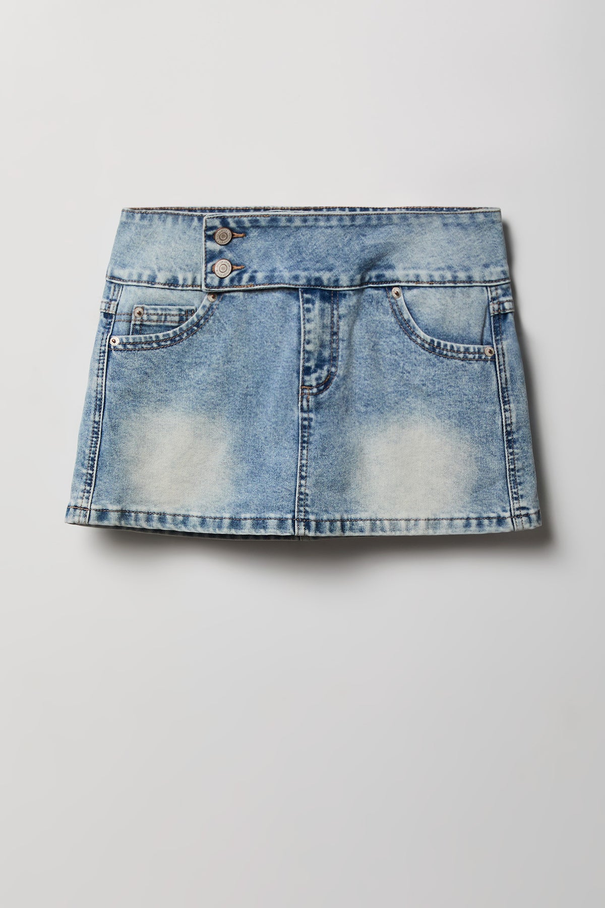 Alt View 4. Low Rise Denim Micro Skort - Light Denim Blue