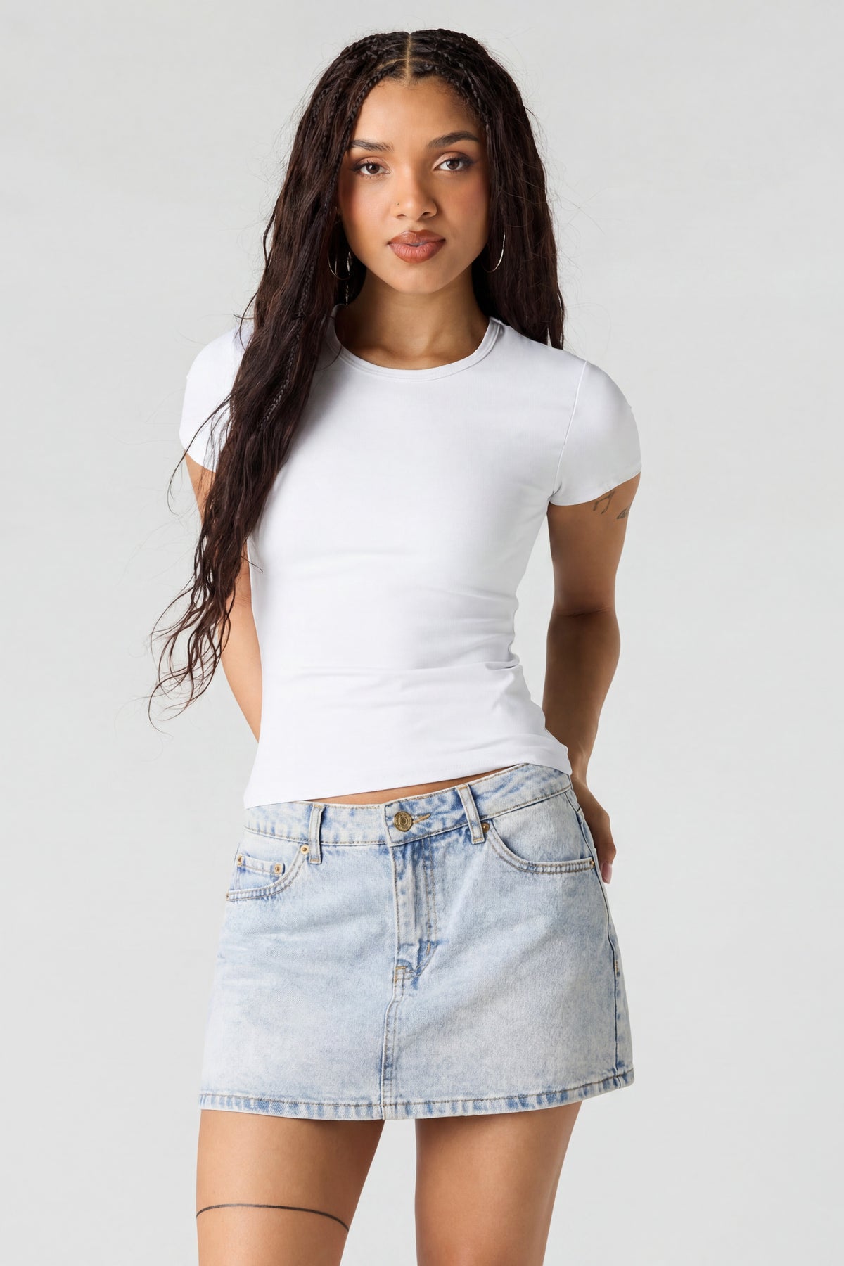 Alt View 2. Low Rise Rhinestone Pocket Denim Skort - Light Denim Blue