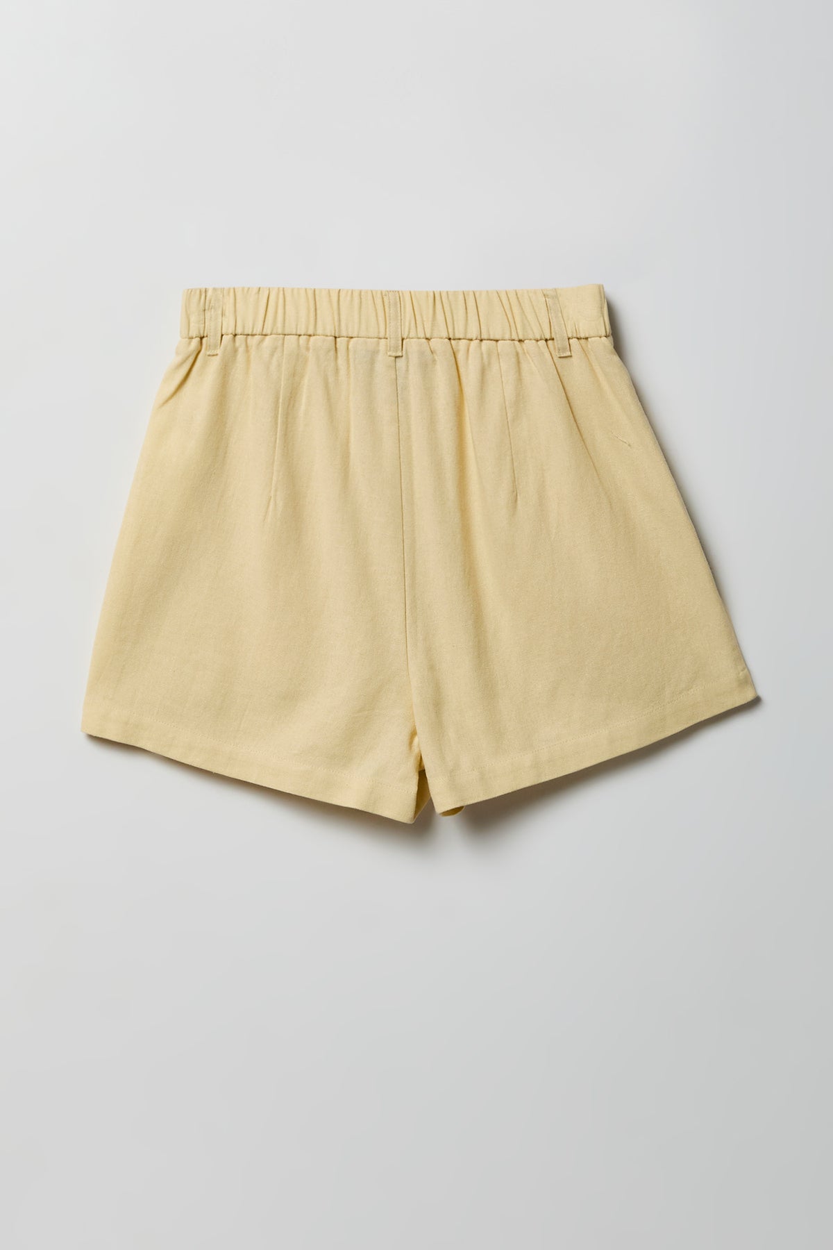 Alt View 6. Linen-Blend Tailored Short - Pale Yellow