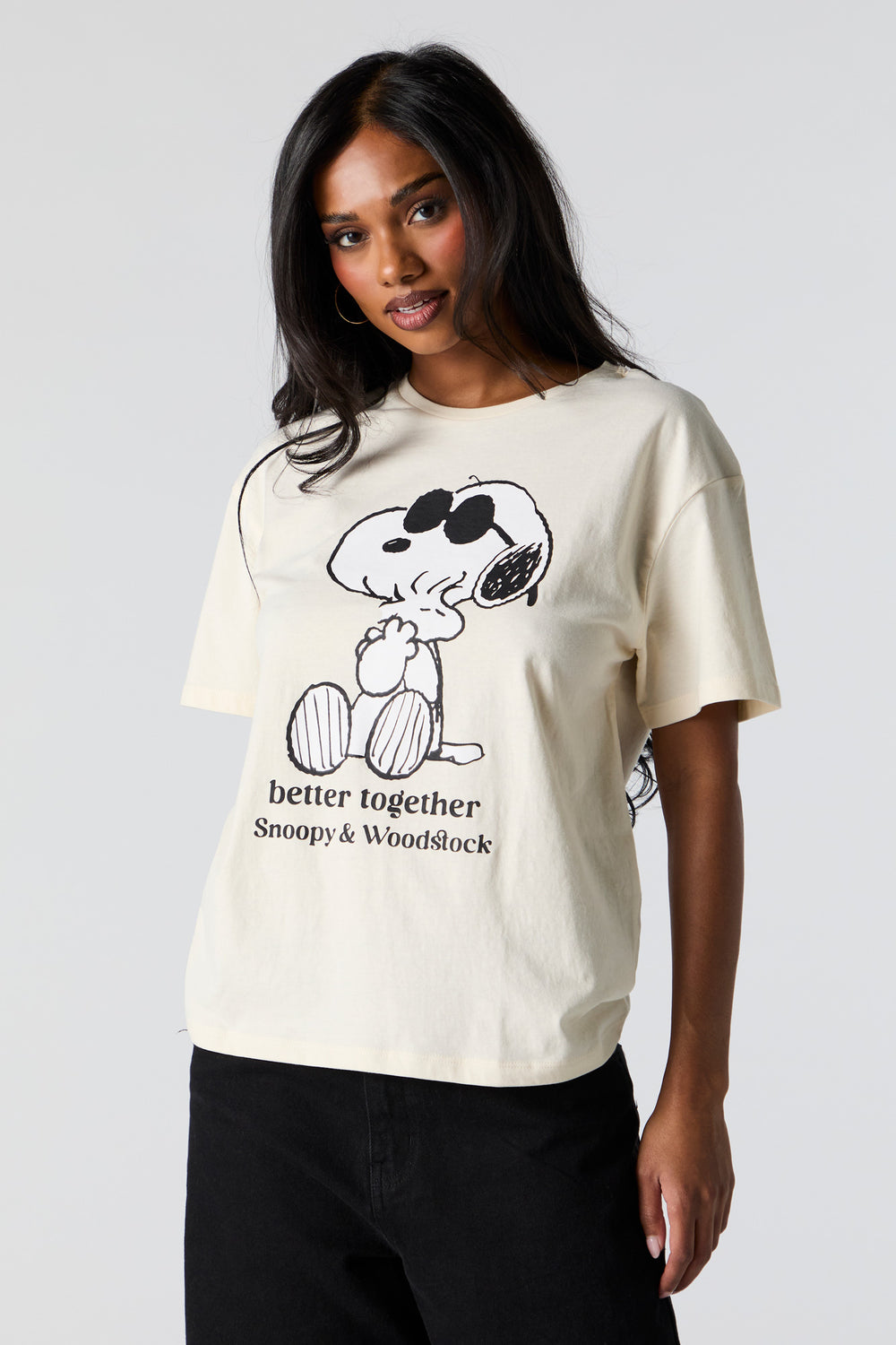 Snoopy and Woodstock Graphic Boyfriend T-Shirt Snoopy and Woodstock Graphic Boyfriend T-Shirt 2