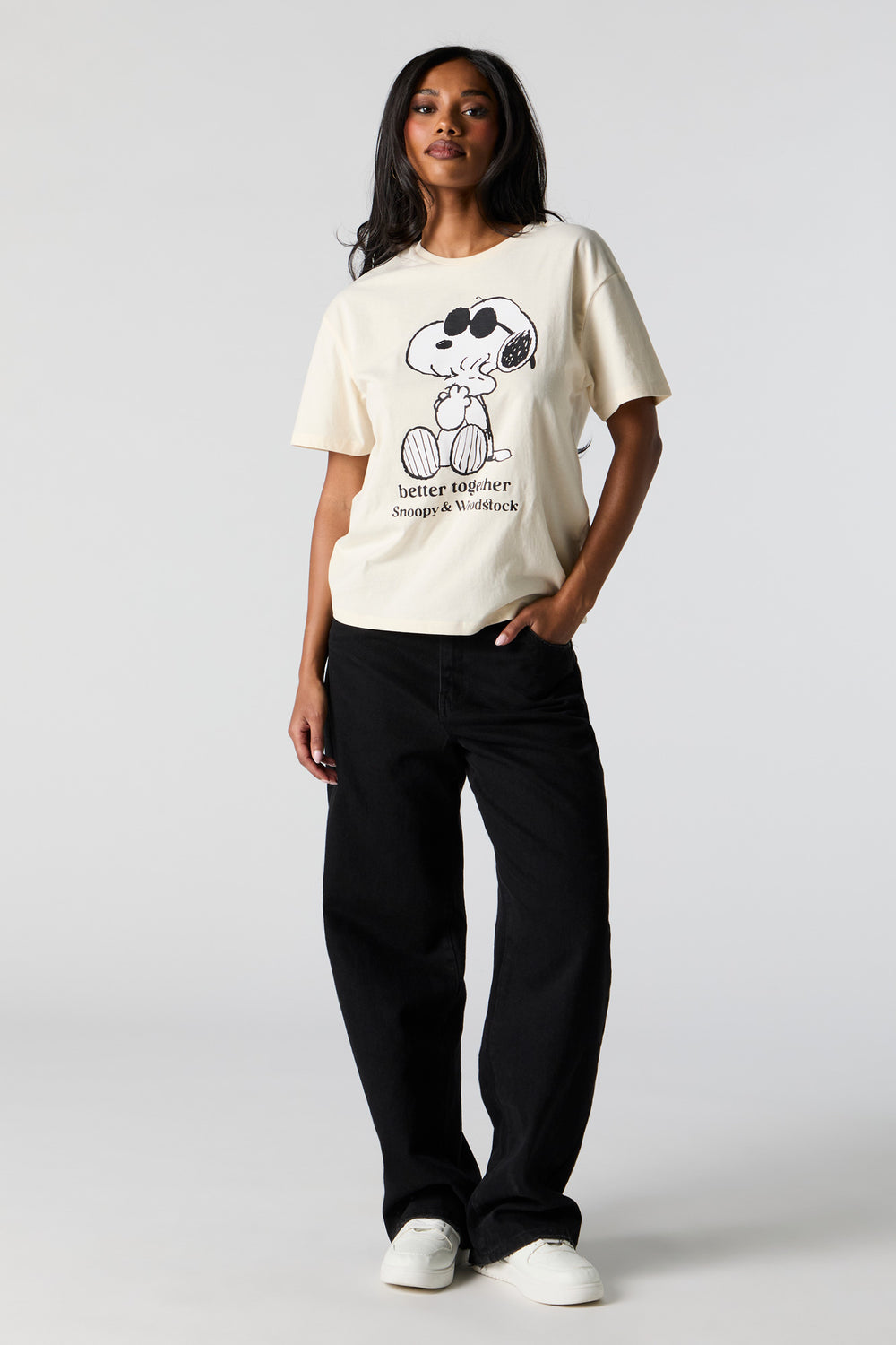 Snoopy and Woodstock Graphic Boyfriend T-Shirt Snoopy and Woodstock Graphic Boyfriend T-Shirt 3