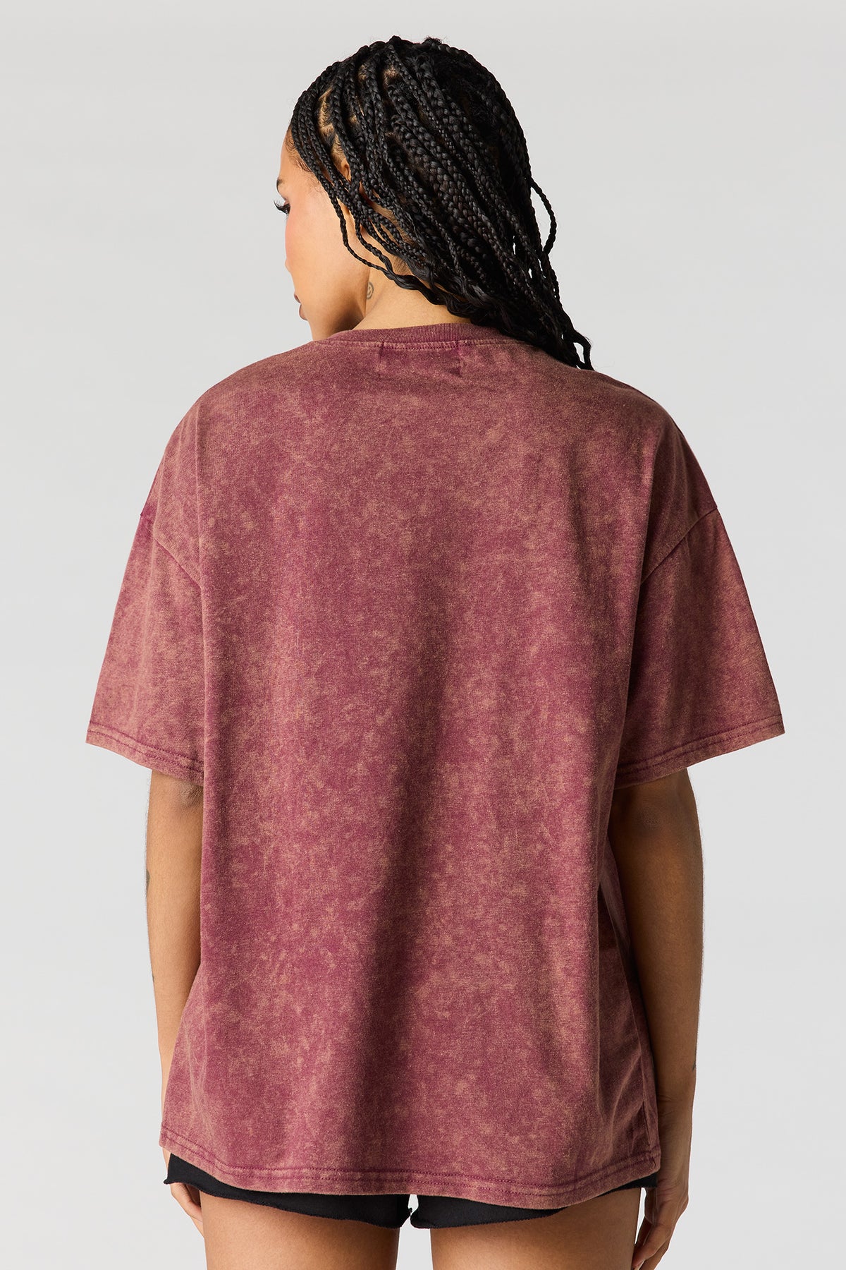 Alt View 2. Oversized Coca-Cola Graphic Washed T-Shirt - Burgundy