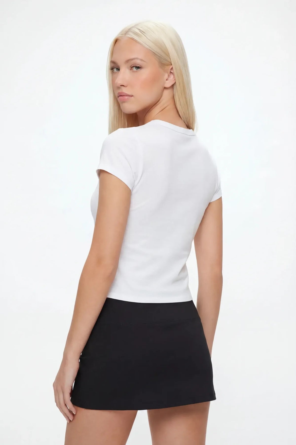 Alt View 3. Playboy USA Graphic Fitted T-Shirt - White