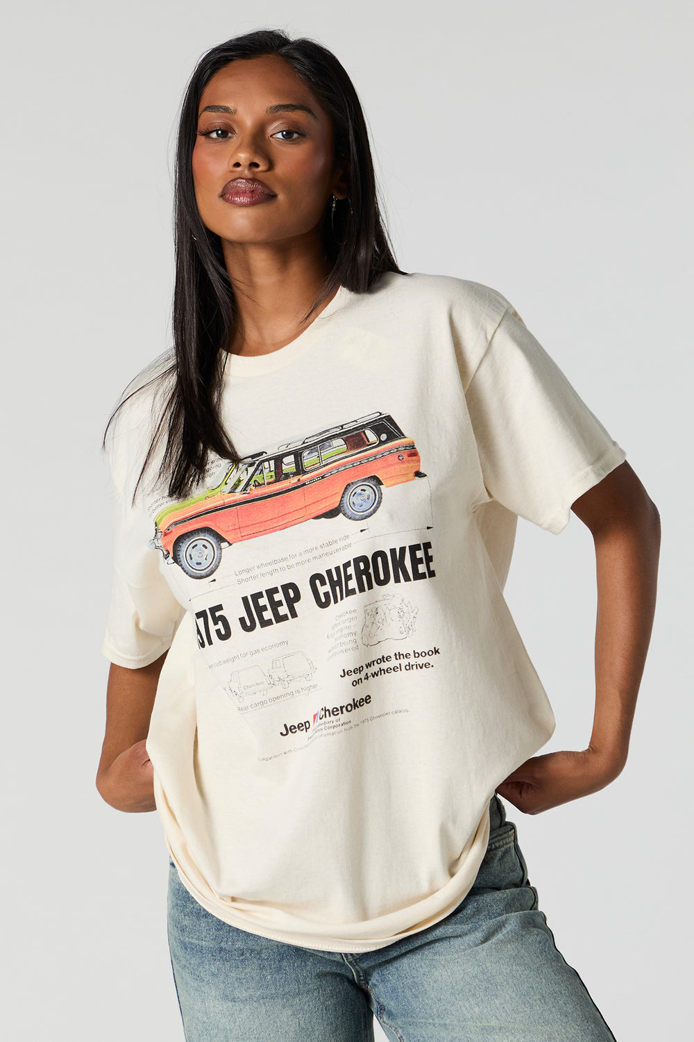 1975 Jeep Cherokee Graphic Boyfriend T-Shirt 1975 Jeep Cherokee Graphic Boyfriend T-Shirt 2