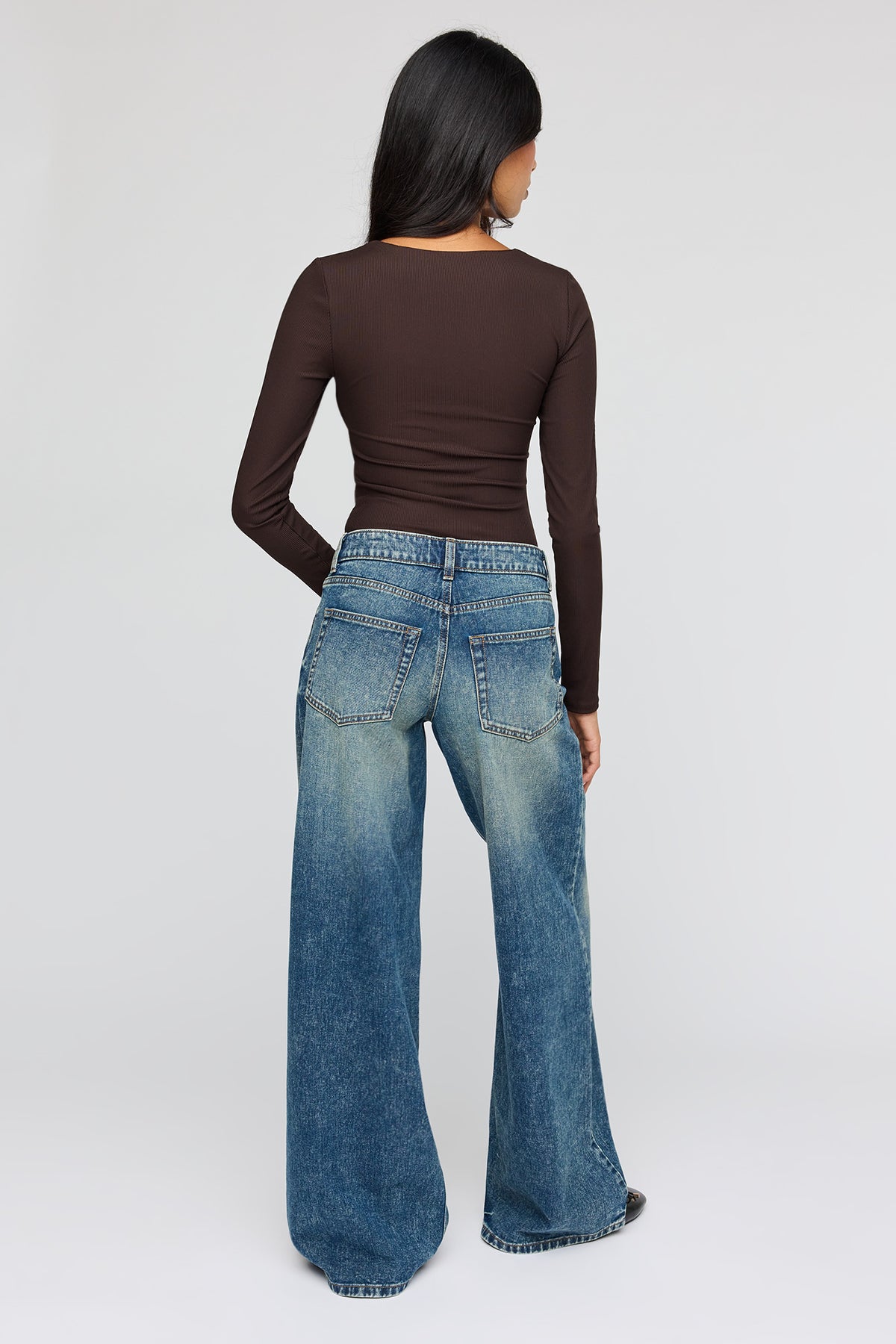 Alt View 3. London Low Rise Super Baggy Jean - Midnight Blue