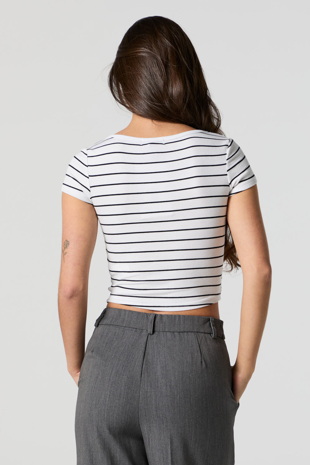 Striped Ribbed Notched Cropped T-Shirt Striped Ribbed Notched Cropped T-Shirt 2