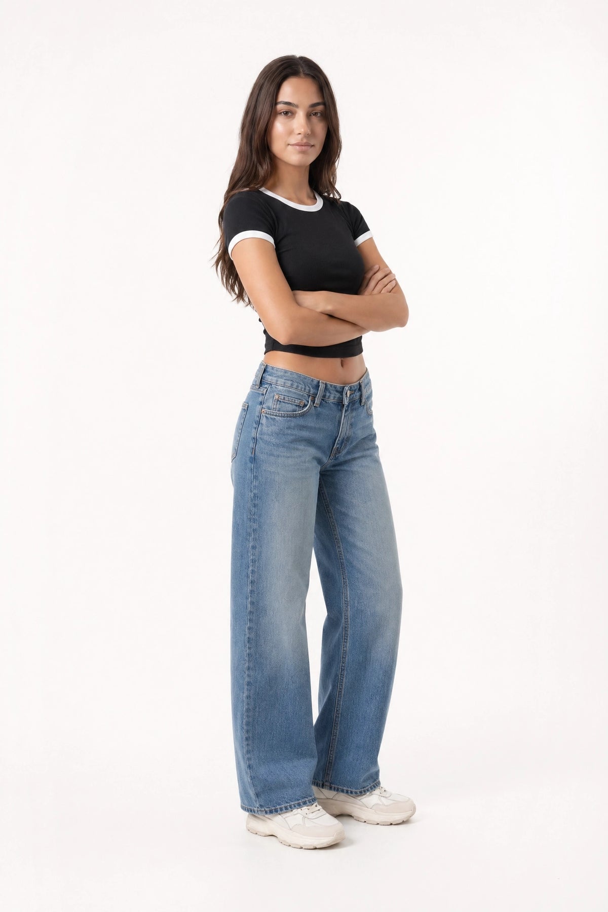 Alt View 3. Ribbed Ringer Tee - Black