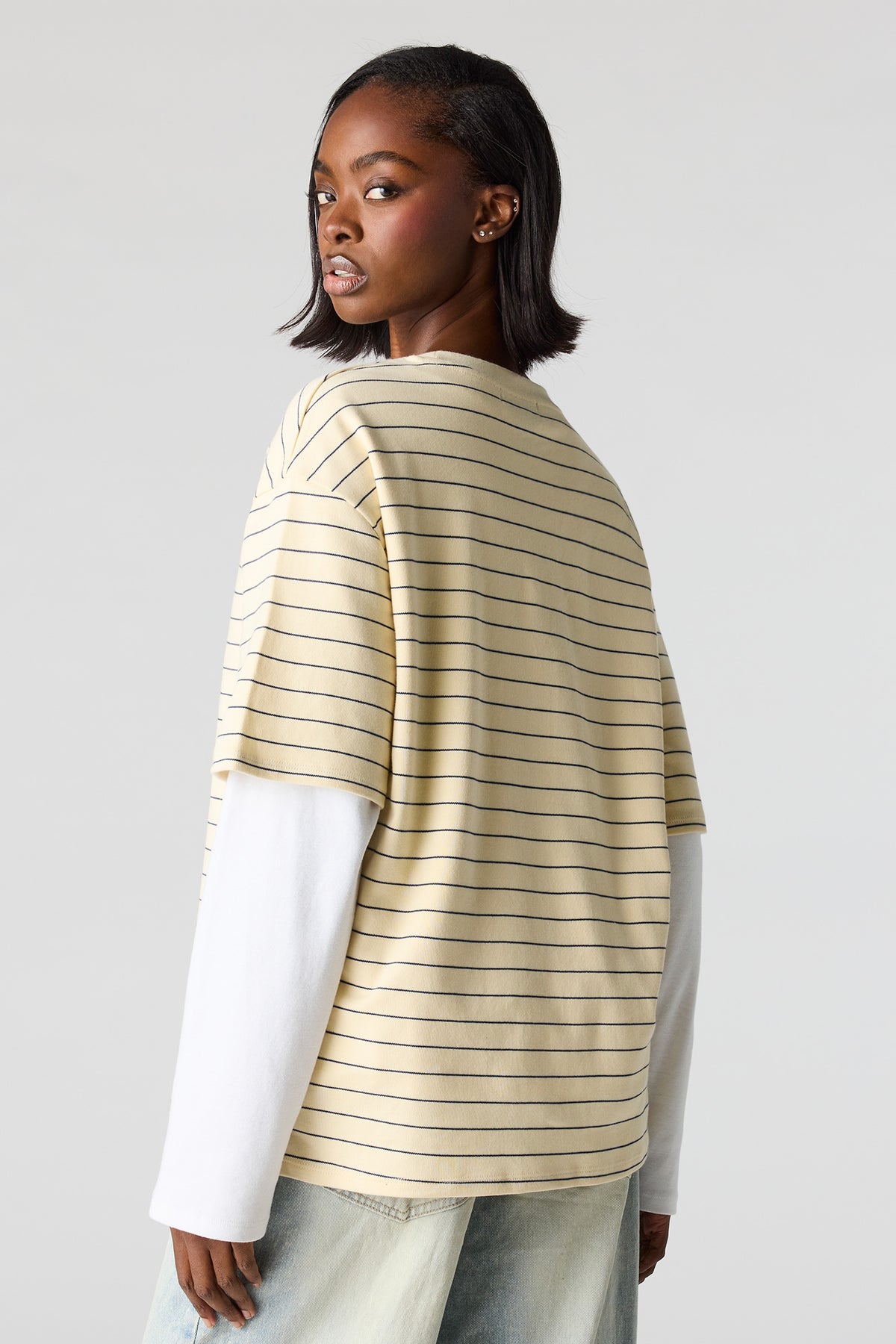 Alt View 2. Luxe Heavy Cotton Oversized Boxy T-Shirt - Pale Yellow