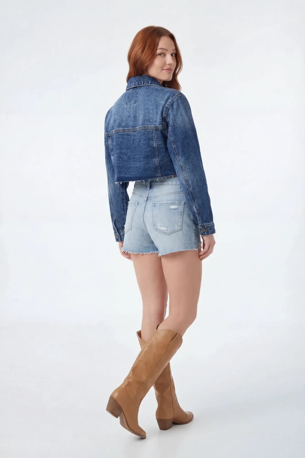 Alt View 4. Cropped Denim Jacket - Midnight Blue
