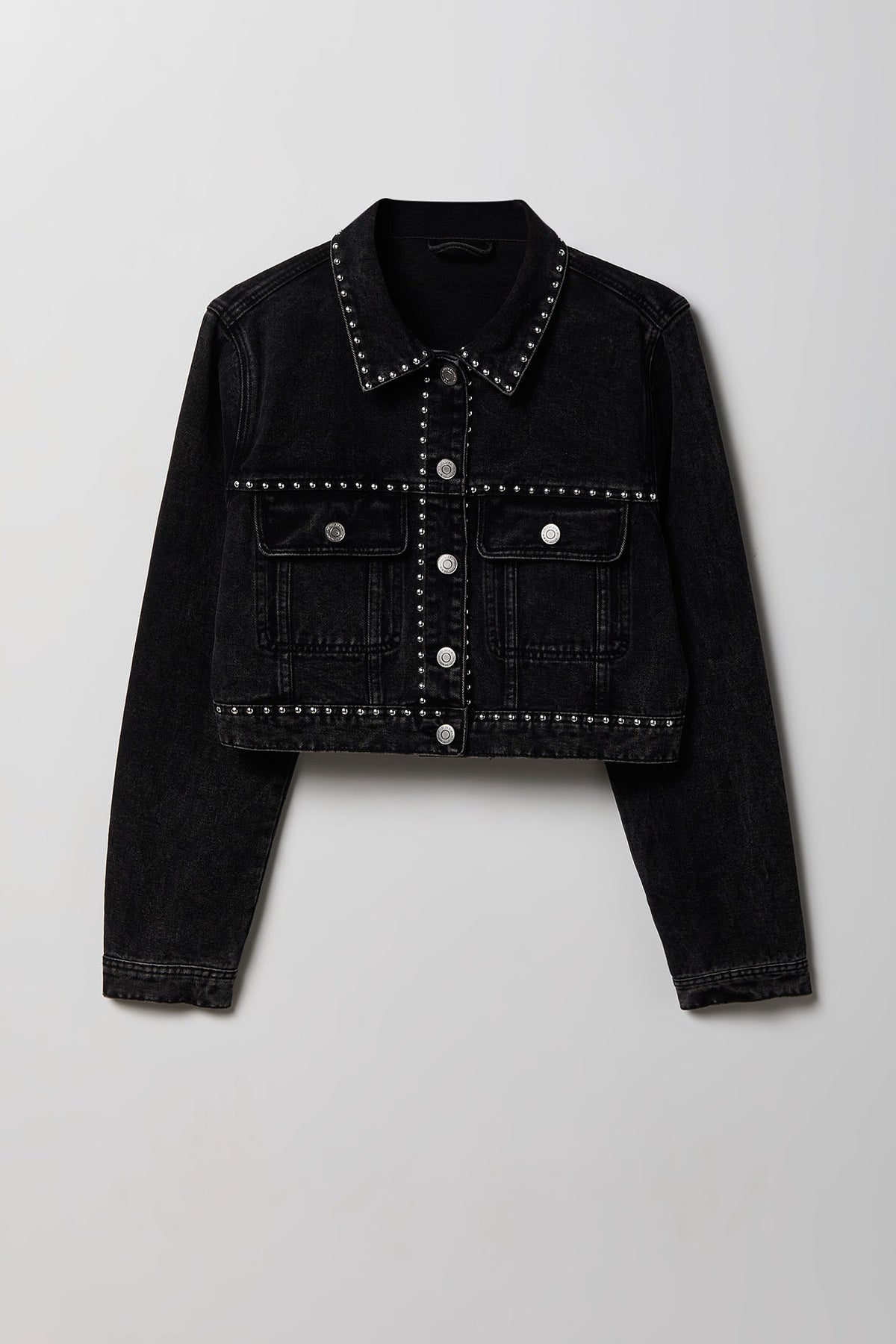 Alt View 2. Studded Cropped Denim Jacket - Black