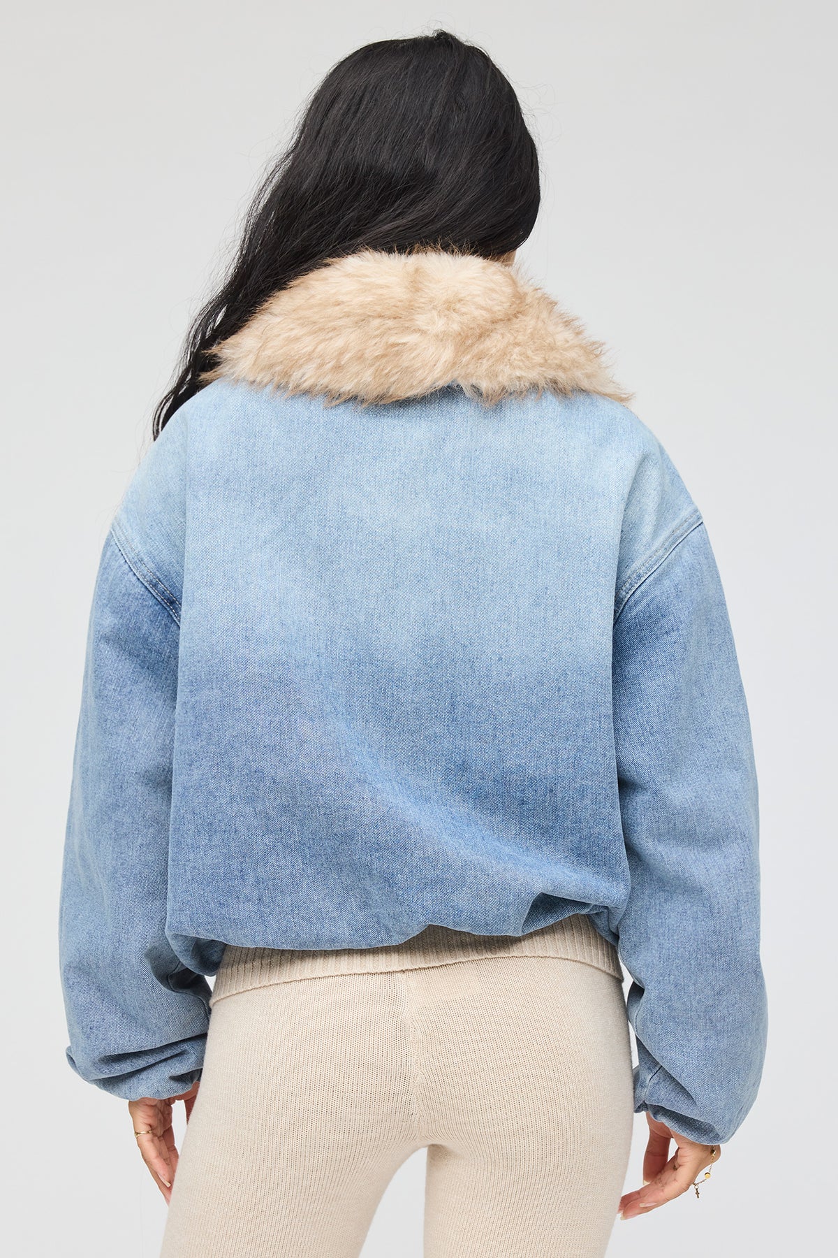 Alt View 2. Faux Fur Collared Denim Bomber Jacket - Light Denim Blue