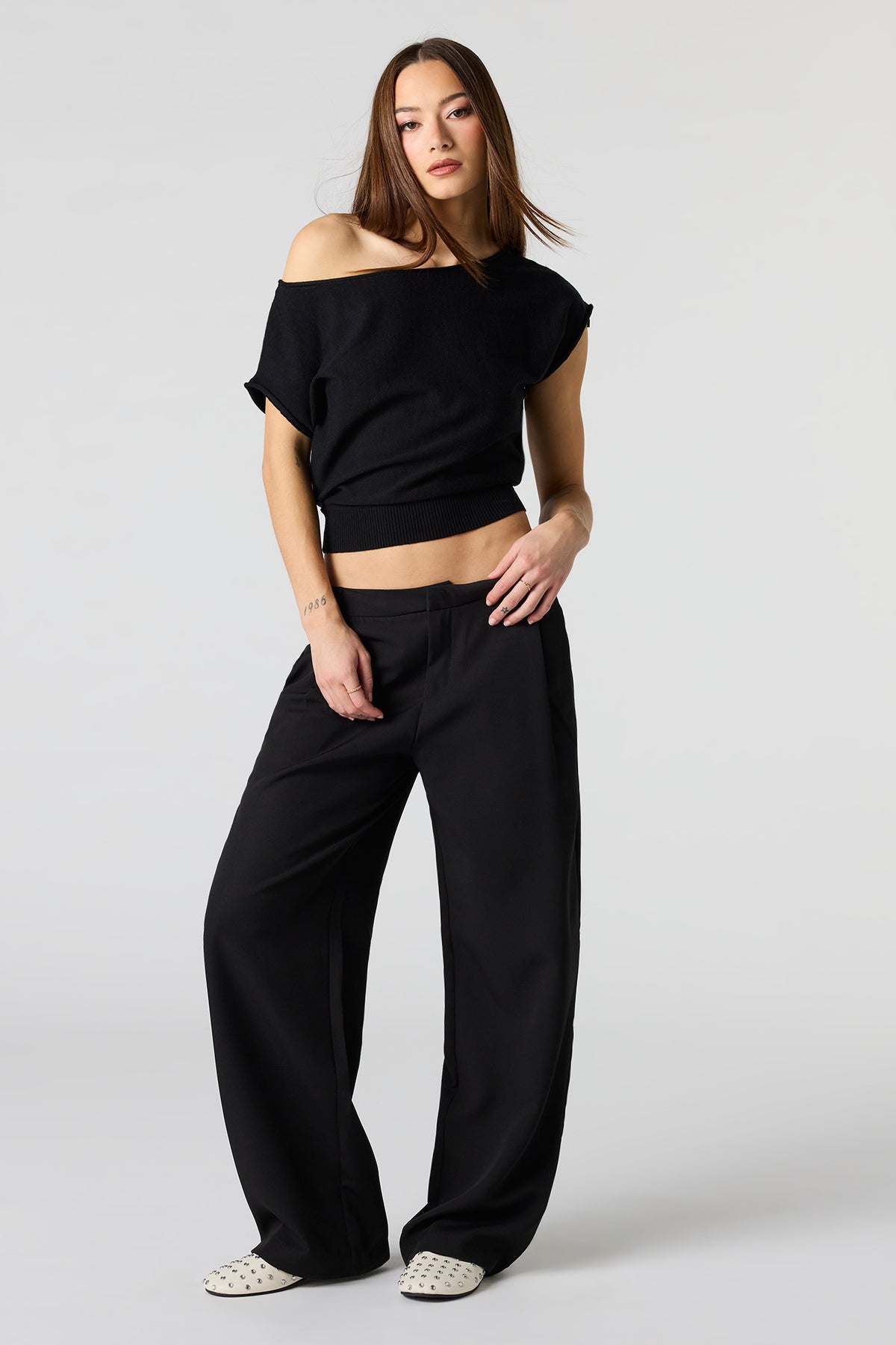 Alt View 3. Dolman Short Sleeve Knit Top - Black