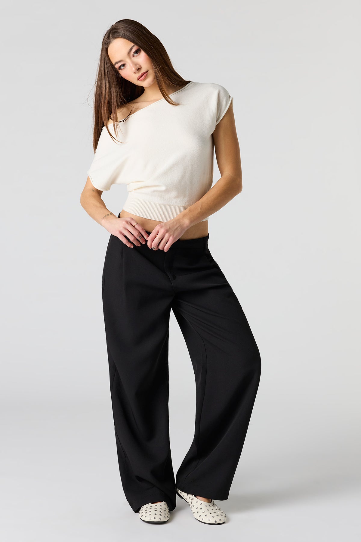Alt View 3. Dolman Short Sleeve Knit Top - Ivory