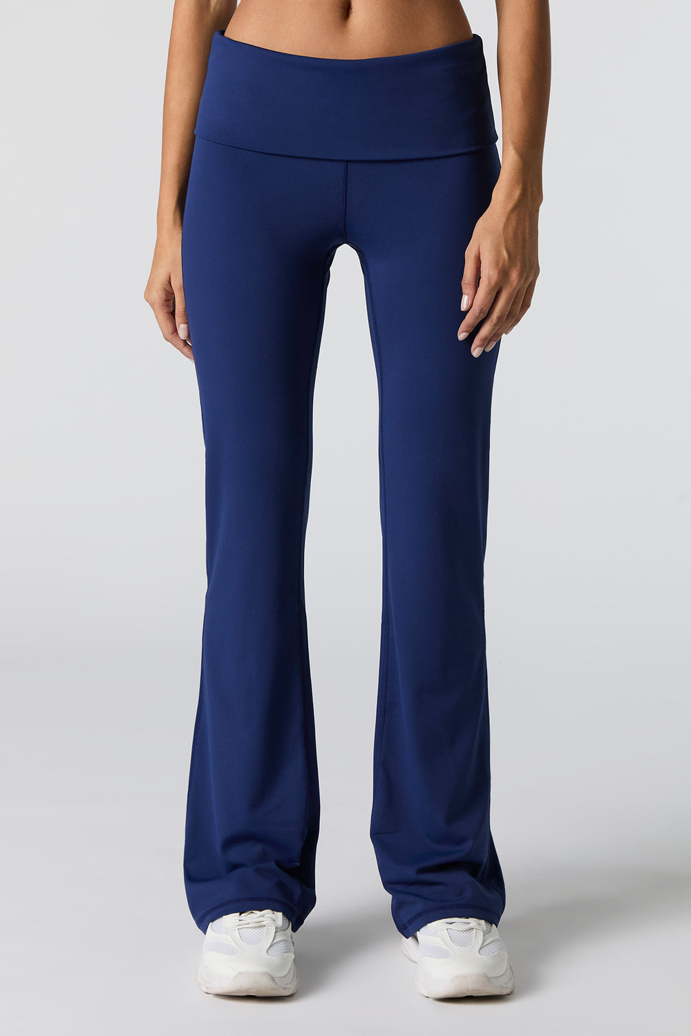 Active Flare Pant Active Flare Pant 2